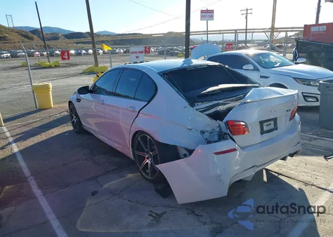 2014 BMW M5 from USA, damaged, VIN WBSFV9C50ED097183